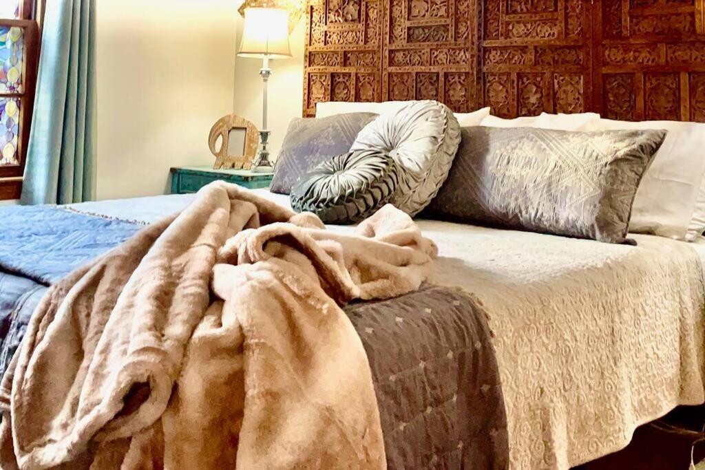 Luxury Oasis- 1 Bedroom Romantic Getaways Lubbock Eksteriør billede